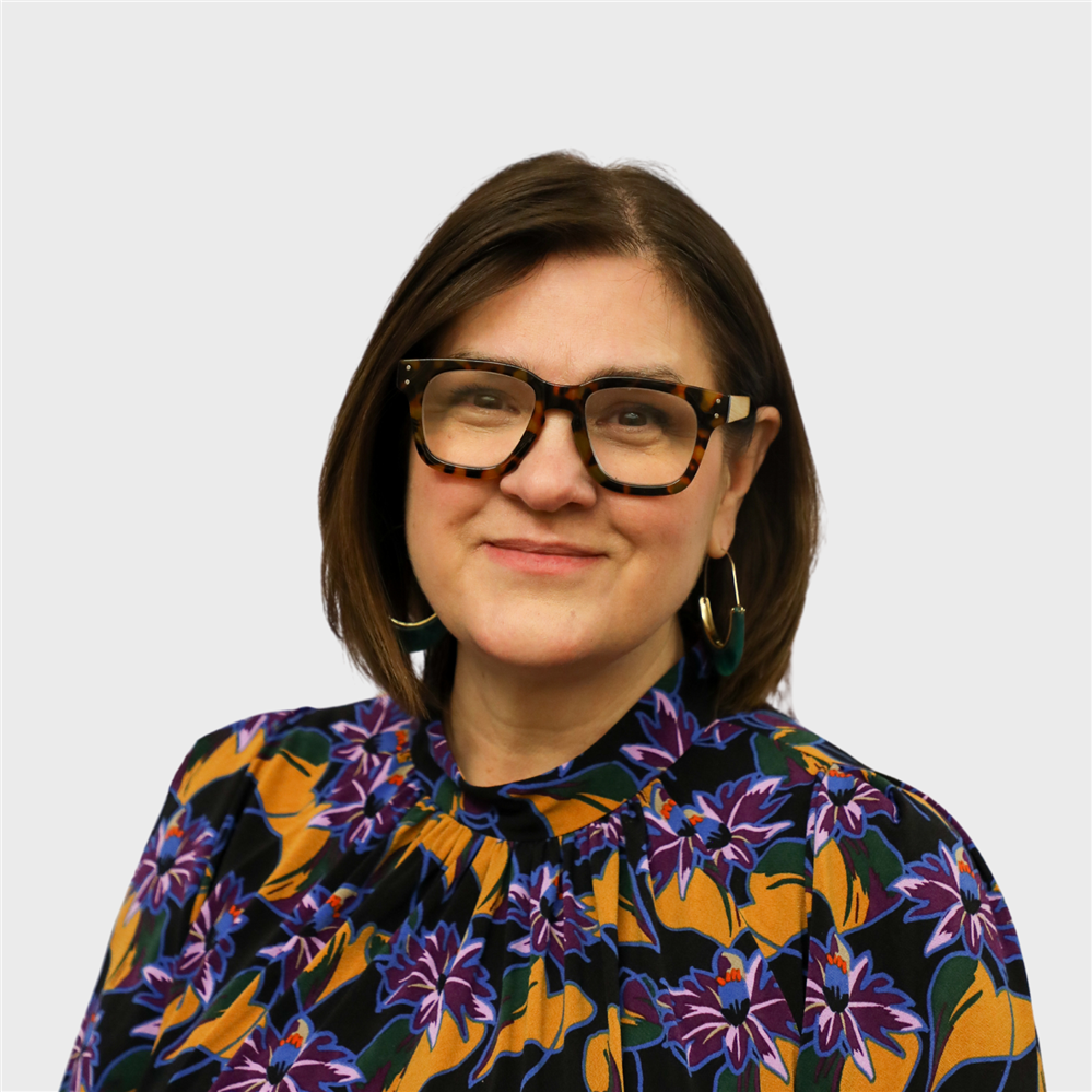  Lisa Hutcheson, Vice-President